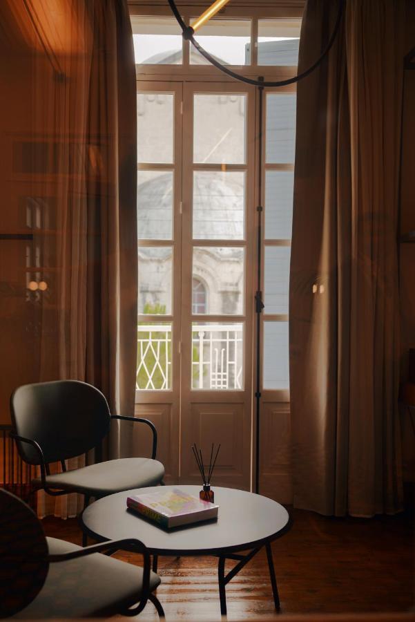Heart Hotel ลิมาซอล ภายนอก รูปภาพ
