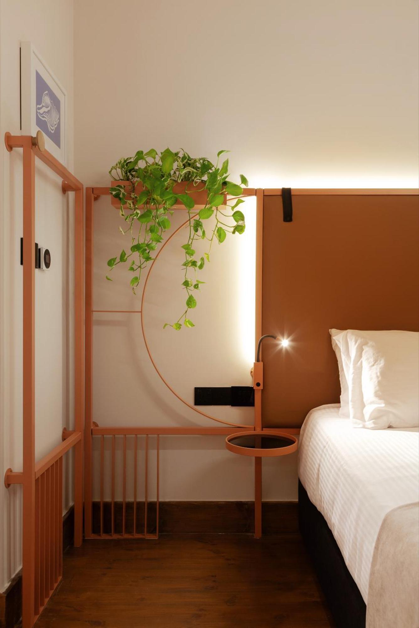 Heart Hotel ลิมาซอล ภายนอก รูปภาพ