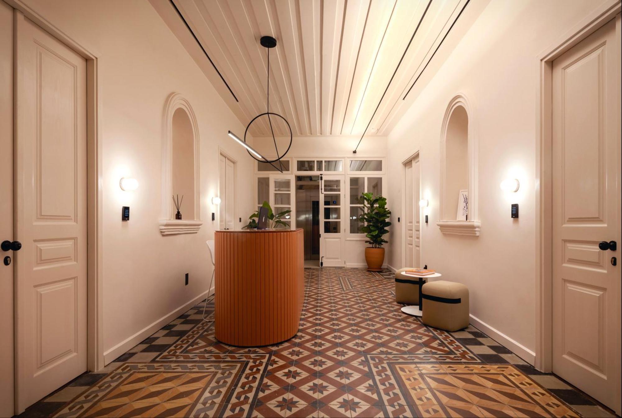 Heart Hotel ลิมาซอล ภายนอก รูปภาพ